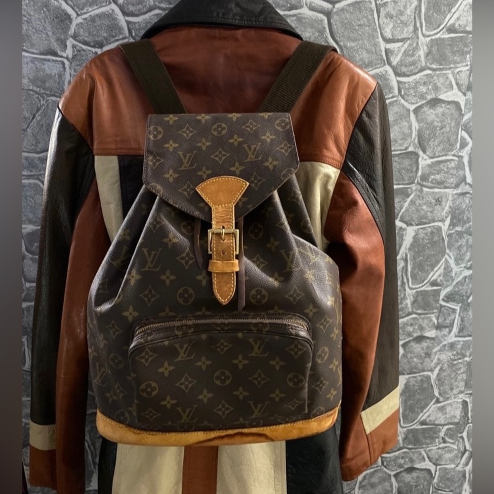 Authentic Louis Vuitton Monogram BackPack Montsouris GM
